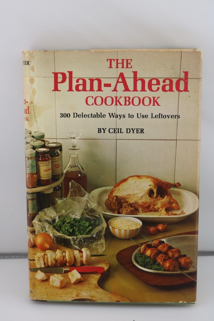 Vintage 1969 The Plan-Ahead Cookbook Ceil Dyer Hardcover Dust Jacket BCE